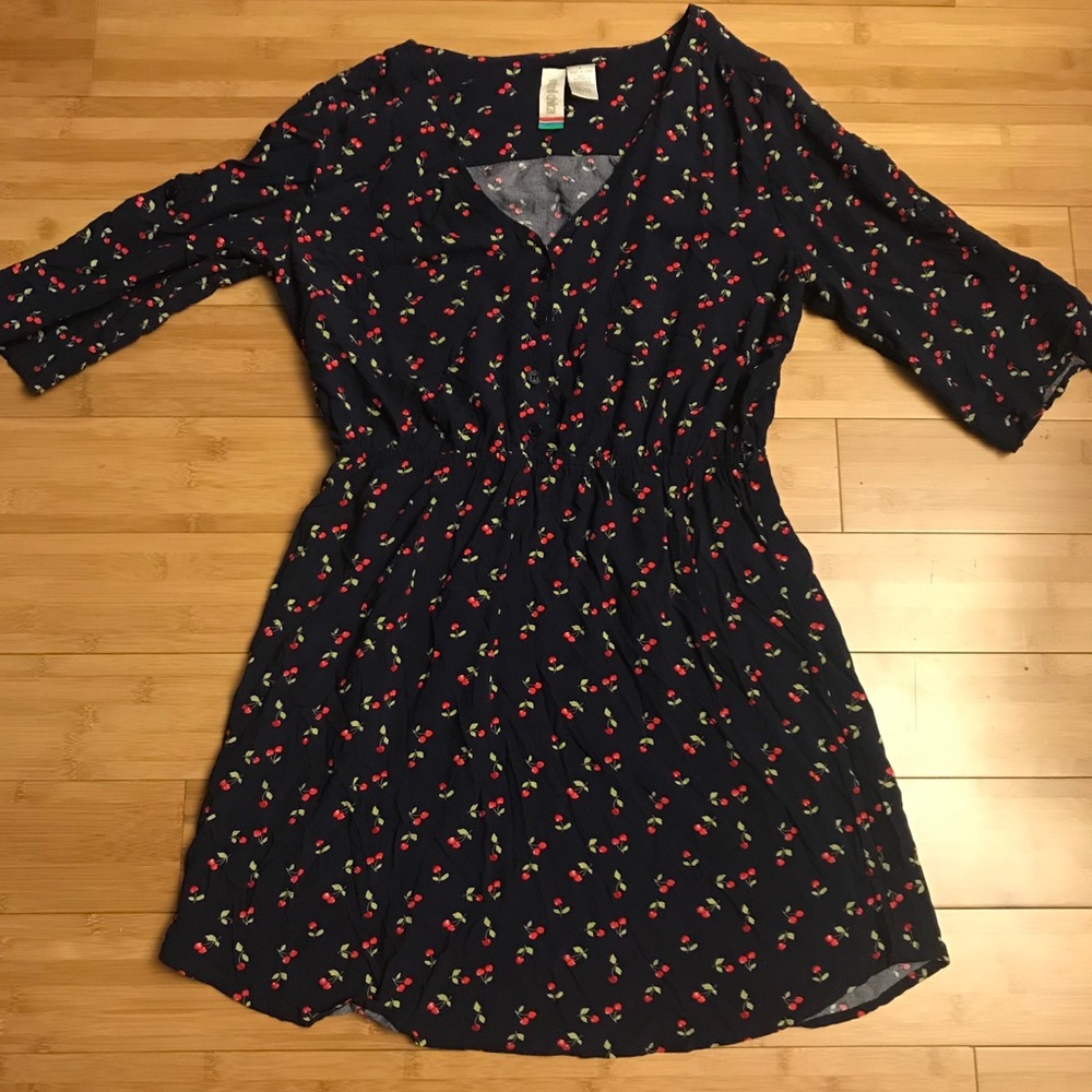 Cherry print dress 🍒